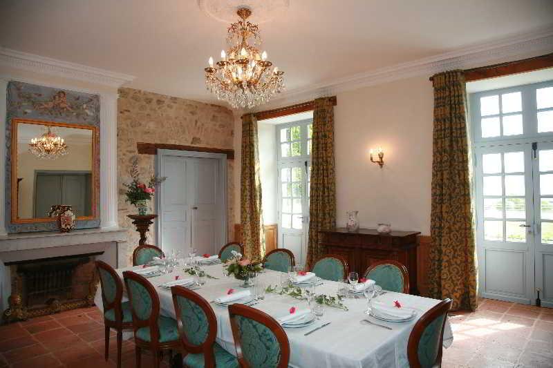 Domaine Saint-Roch Hotel Spa Salzuit Kültér fotó