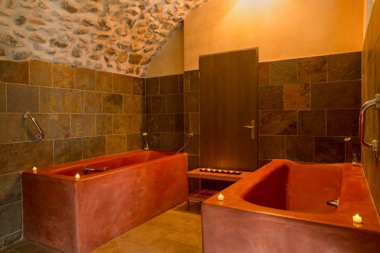Domaine Saint-Roch Hotel Spa Salzuit Kültér fotó